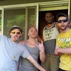 Meet your Posher, Levi